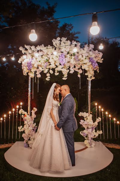 Wedding photographer Valya Dubovka (dubovka). Photo of 31 August 2021