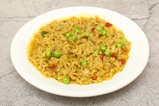 Veg Maggi [300 Ml]