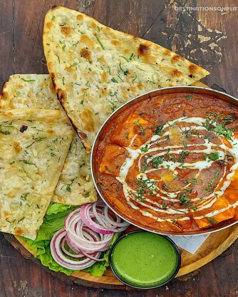 Paneer Butter Masala + Butter Naan Combo