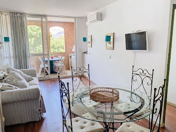 appartement à Saint-raphael (83)