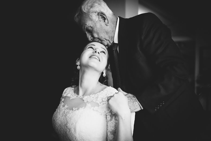 Fotografo di matrimoni Roberta De Min (deminr). Foto del 3 maggio 2016