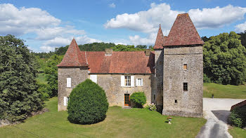 propriété à Marcillac-Saint-Quentin (24)