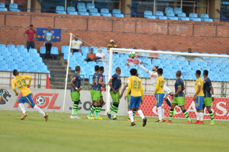 Khama Billiat of Mamelodi Sundowns scoring his second goal during the Absa Premiership match between Mamelodi Sundowns and Platinum Stars at Loftus Versfeld Stadium on January 20, 2018 in Pretoria, South Africa.