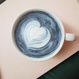 Pandan-Butterfly Pea Latte