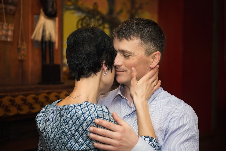 Fotógrafo de casamento Svetlana Shevchuk (telhar). Foto de 24 de março 2018