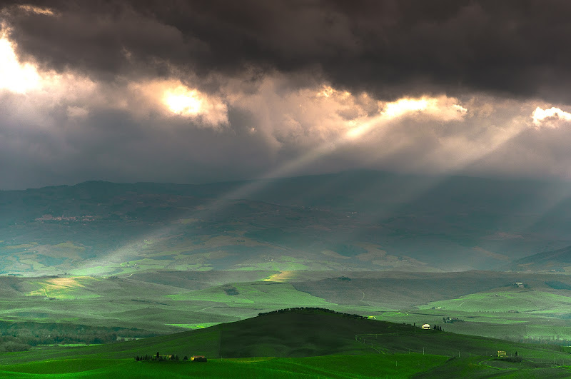 Raggi di luce in Toscana di andreap