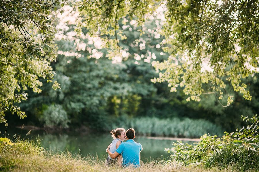 結婚式の写真家Alex Pavelchuk (clzalex)。2016 6月15日の写真