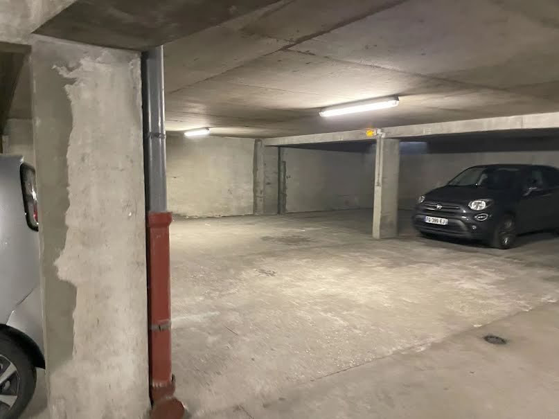 Location  parking 1 pièce 20 m² à Montrouge (92120), 400 €