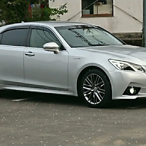 クラウンアスリート