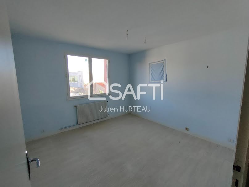 Vente appartement 4 pièces 71 m² à Niort (79000), 111 000 €