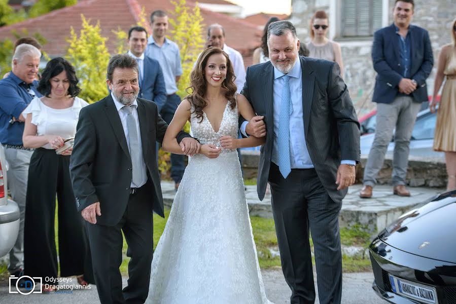 Hochzeitsfotograf Odysseys Dragatogiannis (dragatogiannis). Foto vom 19. Juni 2019