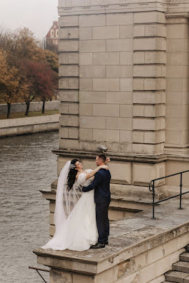 Fotografo di matrimoni Anna Kapitan (anykapitan). Foto del 27 marzo 2022