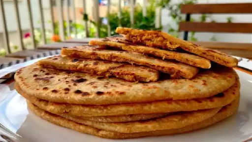 Chicken Tikka Keema Parantha