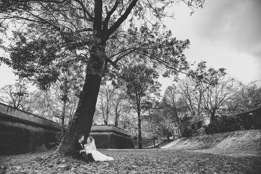 Fotografer pernikahan Marcin Ożóg (mozog). Foto tanggal 20 Mei 2020