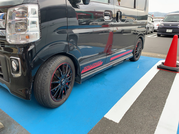 エブリイワゴンの車高調整に関するカスタム事例の投稿画像3枚目