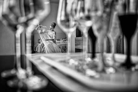 Wedding photographer Claudiu Negrea (claudiunegrea). Photo of 29 September 2017