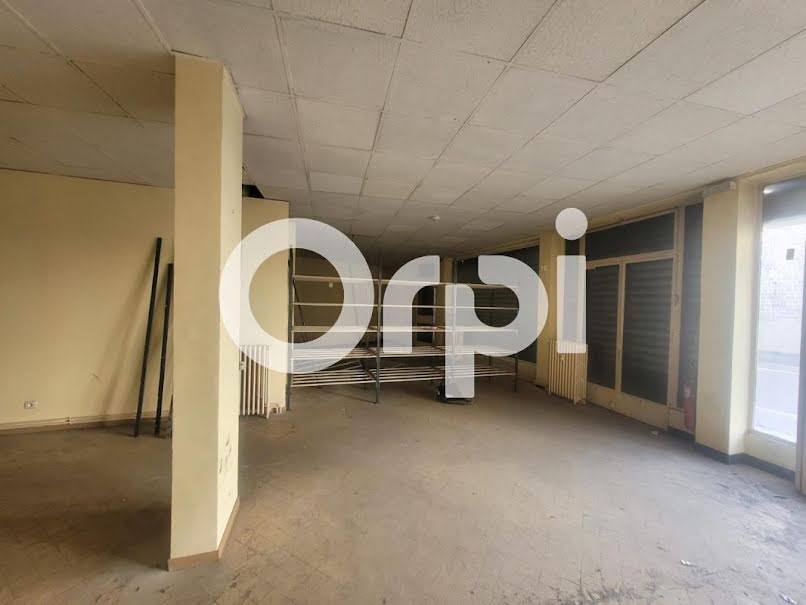 Vente locaux professionnels  150 m² à Clermont-Ferrand (63000), 169 000 €