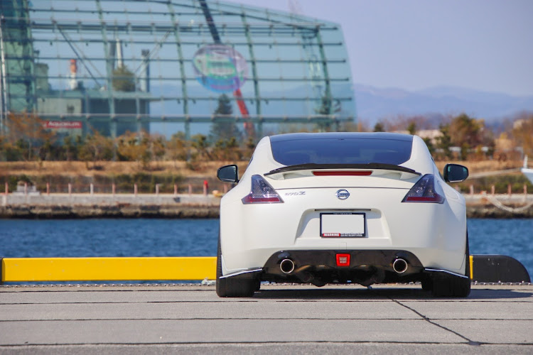 フェアレディZの370Z・ドライブ・USDM・ホワイトデーに関するカスタム事例の投稿画像4枚目