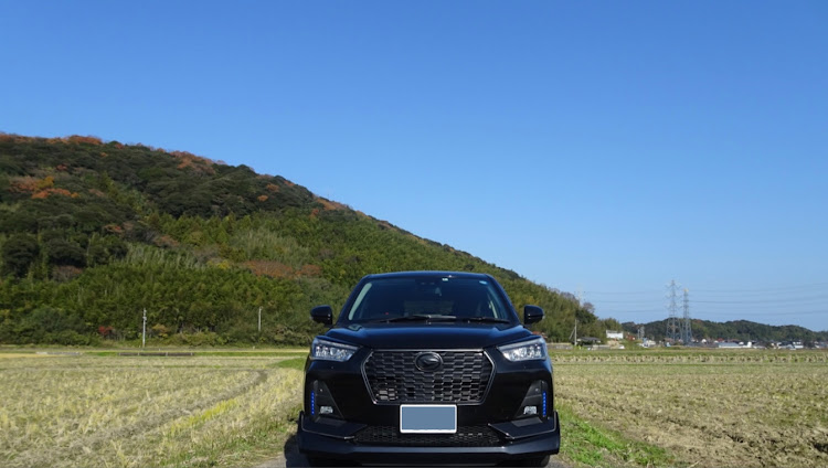 ロッキーの12月もよろしくお願いします・田舎の風景・代車から解放・ボンネットダンパー取り付けに関するカスタム事例の投稿画像2枚目