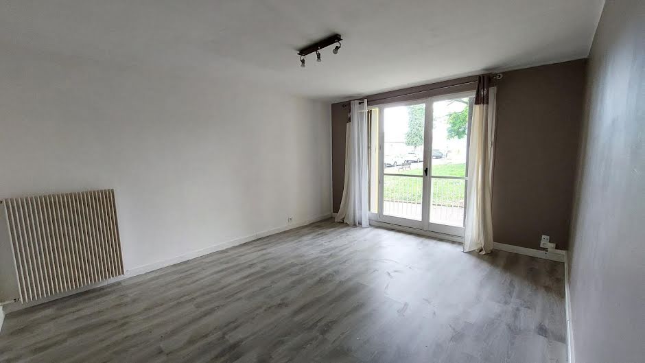 Location  appartement 2 pièces 52 m² à Limoges (87000), 550 €