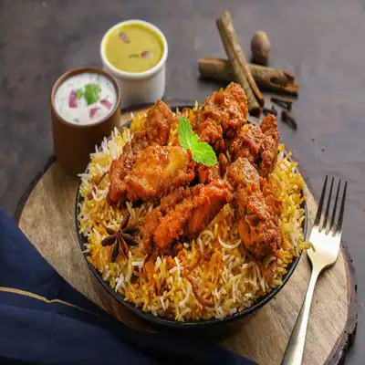 Hyderabadi Chicken Biriyani Boneless Family Pack