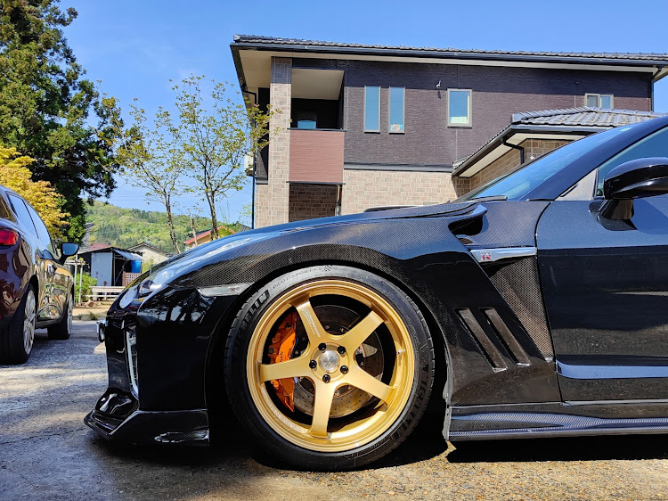NISSAN GT-Rの愛車の横顔・洗車に関するカスタム事例の投稿画像1枚目