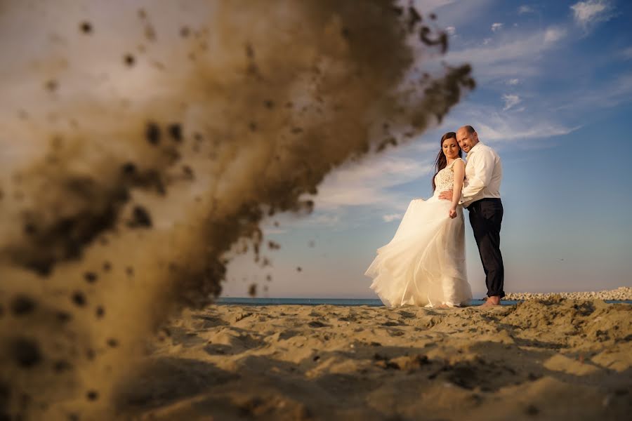 Fotógrafo de casamento Danut Trandafir (danut). Foto de 8 de junho 2019