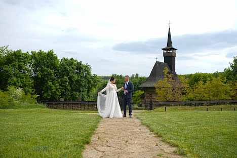 Wedding photographer Cristina Melenciuc (cristinamelenciu). Photo of 16 June 2023