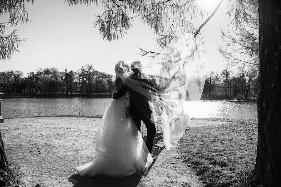 Wedding photographer Evgeniy Vedeneev (vedeneev). Photo of 21 February 2016