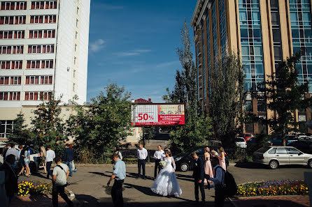 結婚式の写真家Rustam Mendubaev (rustphoto)。2017 11月9日の写真