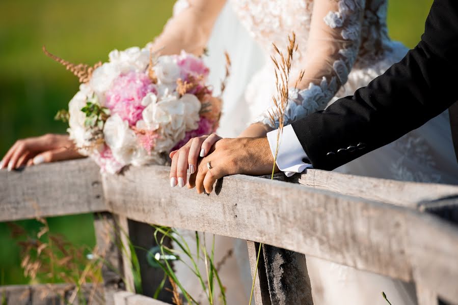 Wedding photographer Viky Barbuia (vikybarbuia). Photo of 9 August 2019