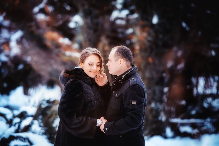 Fotógrafo de casamento Mikhail Guliy (migul). Foto de 25 de março 2015