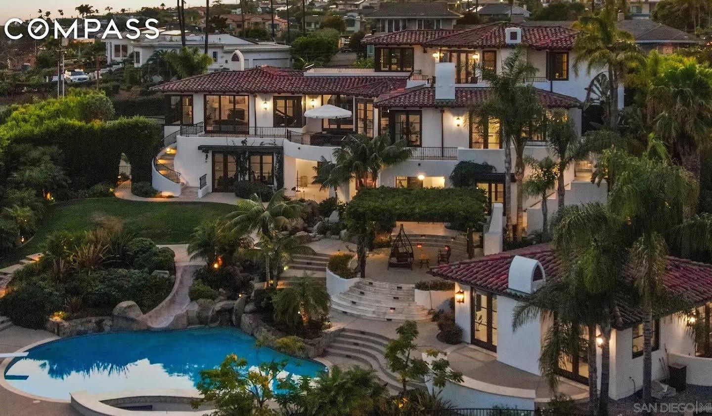 House with pool La Jolla
