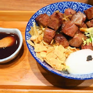 開丼 燒肉vs丼飯