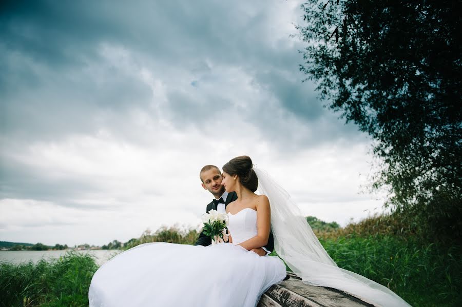 Photographe de mariage Mikhail Yarockiy (maleekjaro). Photo du 16 février 2016