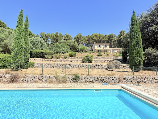 Property with pool and garden 2