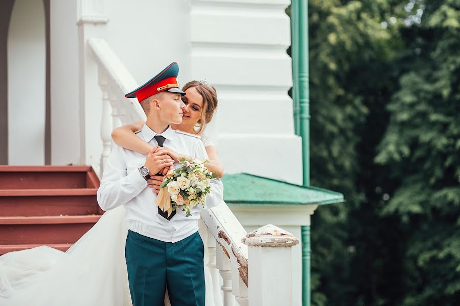 結婚式の写真家Ekaterina Sharnina (sharnina)。2020 4月3日の写真