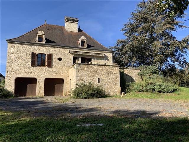 Vente maison 10 pièces 250 m² à Gourdon (46300), 329 000 €