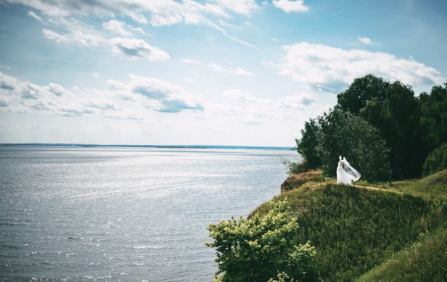 Fotógrafo de casamento Denis Khuseyn (legvinl). Foto de 4 de agosto 2020