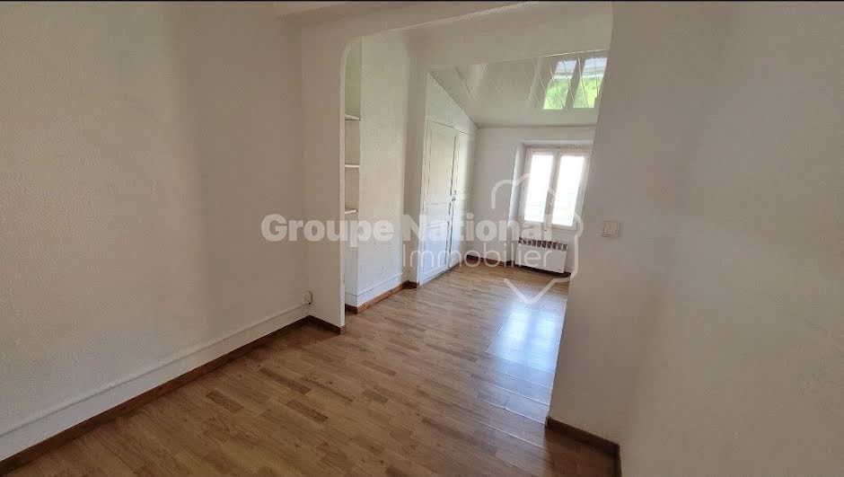 Vente appartement 1 pièce 35.43 m² à Gonfaron (83590), 69 000 €