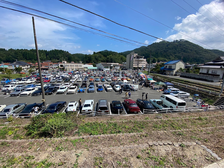 nismo🍁さんが投稿した昭和の車in飯南町・昭和の車大集合に関するカスタム事例の投稿画像1枚目