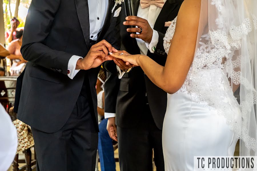 Photographe de mariage Thabang Mnculwane (tcproductions). Photo du 12 septembre 2019