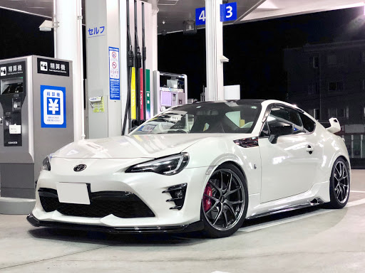 86 Zn6のhksハイパーマックスgtspec 車高調交換 1枚目がお気に入り に関するカスタム メンテナンスの投稿画像 車 のカスタム情報はcartune