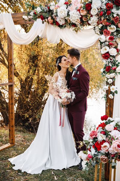 Wedding photographer Yuliya Dubovickaya (dubov1987). Photo of 30 March 2021