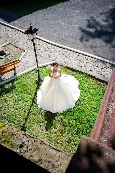 Wedding photographer Marina Garapko (colorlife). Photo of 11 August 2016