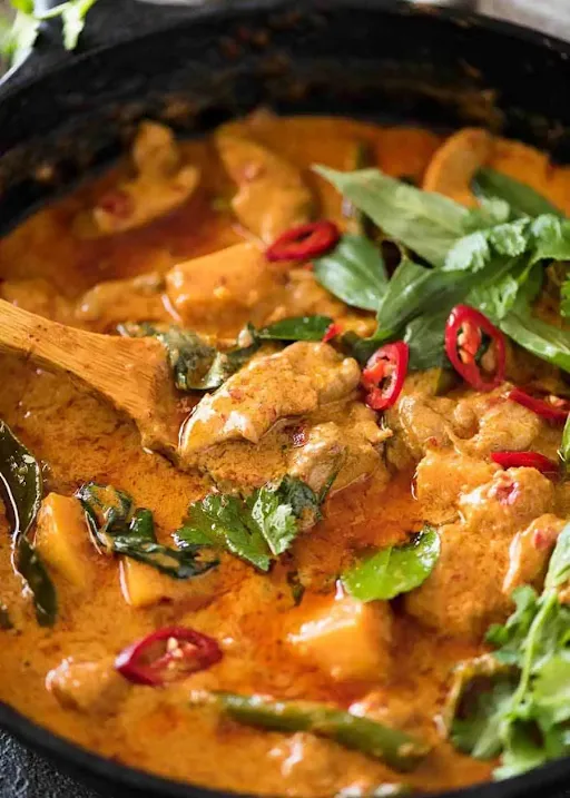 Thai Red Curry With Chicken [Signature]