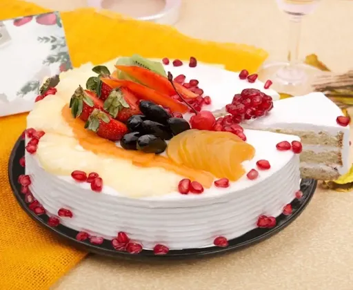 Fresh Fruit Cake