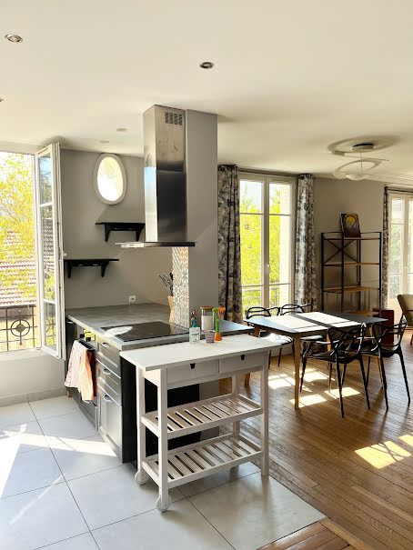 Location meublée appartement 5 pièces 122 m² à Vincennes (94300), 3 416 €