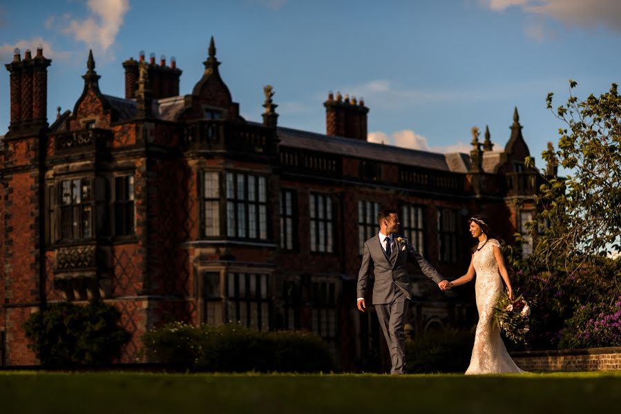 Wedding photographer Neil Redfern (neilredfern). Photo of 6 June 2017