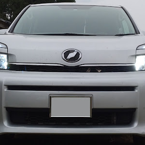ヴォクシー ZRR70G